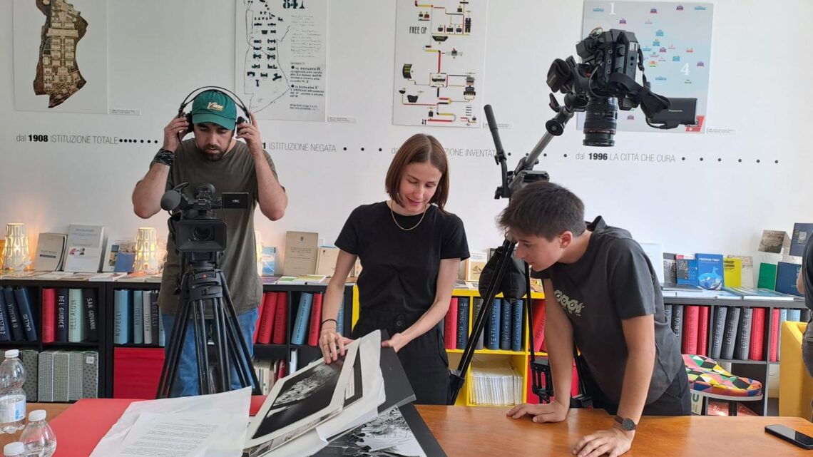 Backstage di "Escuchame"