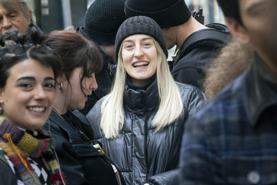 Set Cattivo Tempo Si Spera G2 9 orientamento